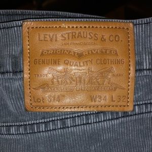 Levi’s 514 34x32 corduroy pants